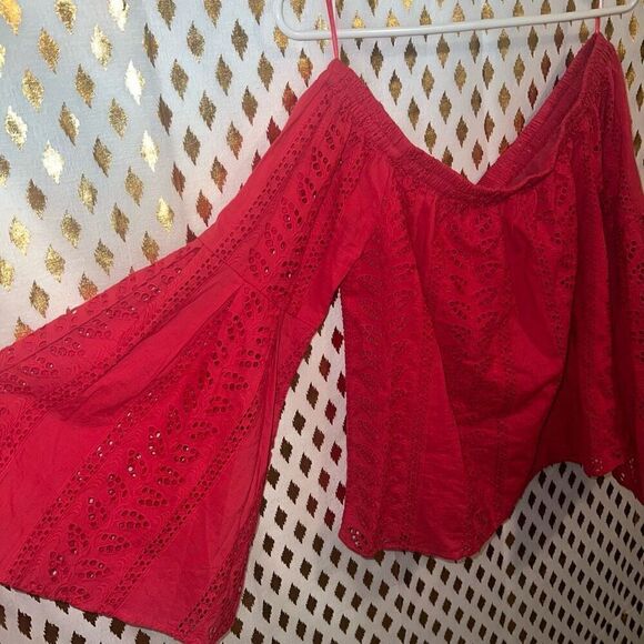 Express red pink boho eyelet top with bell sleeves size S - Picture 2 of 4